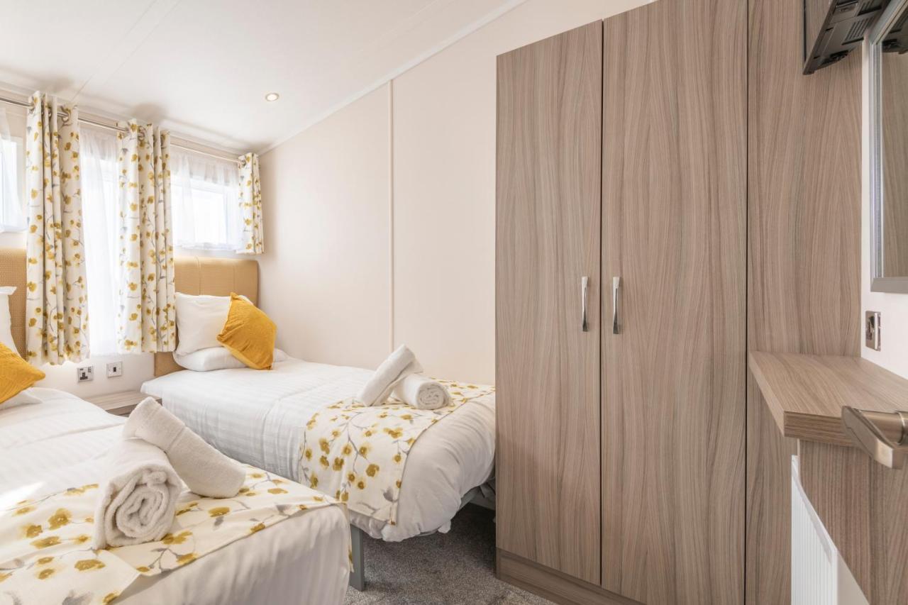 Marine Holiday Park Рил Экстерьер фото
