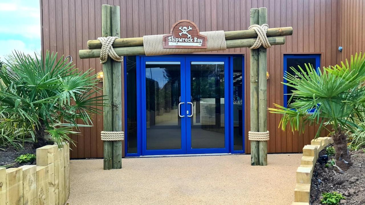 Marine Holiday Park Рил Экстерьер фото