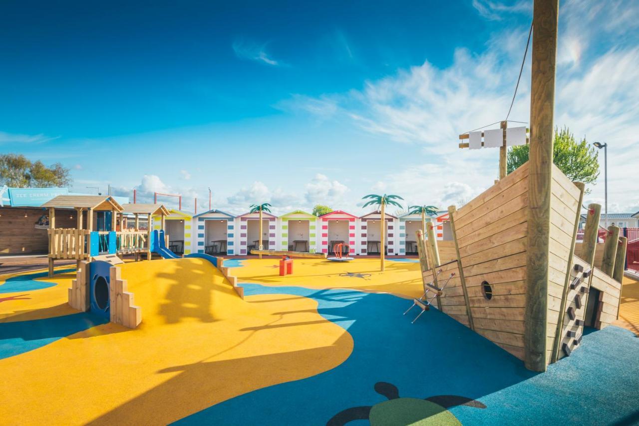 Marine Holiday Park Рил Экстерьер фото